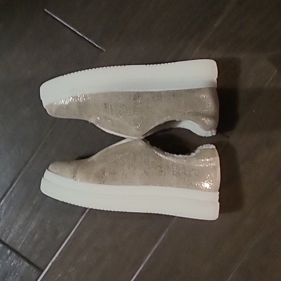 J Slides - Picture 2 of 4